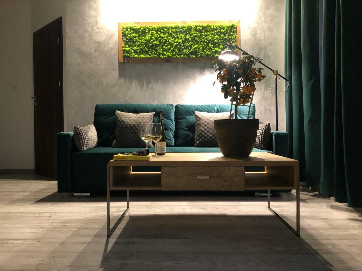 Apartament Joanny Bator Еленя-Гура Экстерьер фото